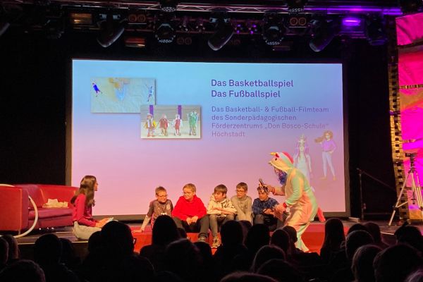 23-12-kinderfilmfestival-2F38FE591-867B-EF43-8D9A-9206FE71C1AE.jpg