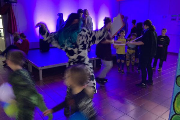 24-02-fasching-16D646FD8A-5A25-653D-4F2B-DDFFE9997683.jpg