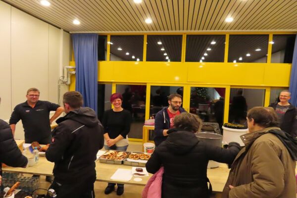 adventsfeier-24-319274049F-6605-6F4B-38D7-E2083D24FE4C.jpg