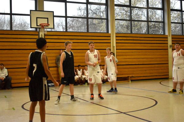 23-03-bb-lions-league-im-spiel-26C2E6955-D66B-DE0F-BA89-3D63D7D7731A.jpg
