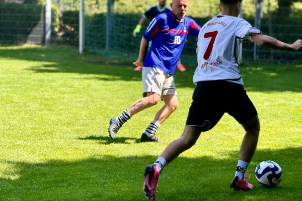 26-07-fussball15E7C2E797-2F7D-6236-2105-553F5A33C57E.jpeg
